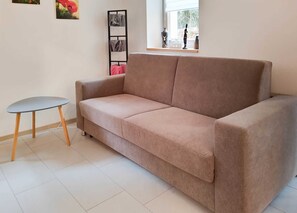 TV - Ferienwohnung Waldluft - Villa Liselotte (Fürstenberg/Havel)