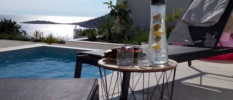 Outdoor pool, a heated pool