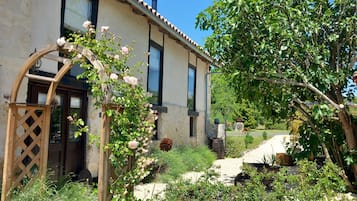 Jardines del alojamiento