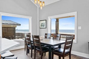 Dining - 1 Fine Day / 4525 W. Beach Drive - Coastal Vacation Resorts (Oak Island)