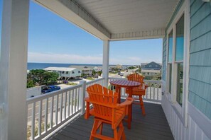 Outdoor dining - A Reel Fine Place 11 / 3216 E Beach Drive (Oak Island)
