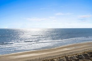 Vlak bij het strand