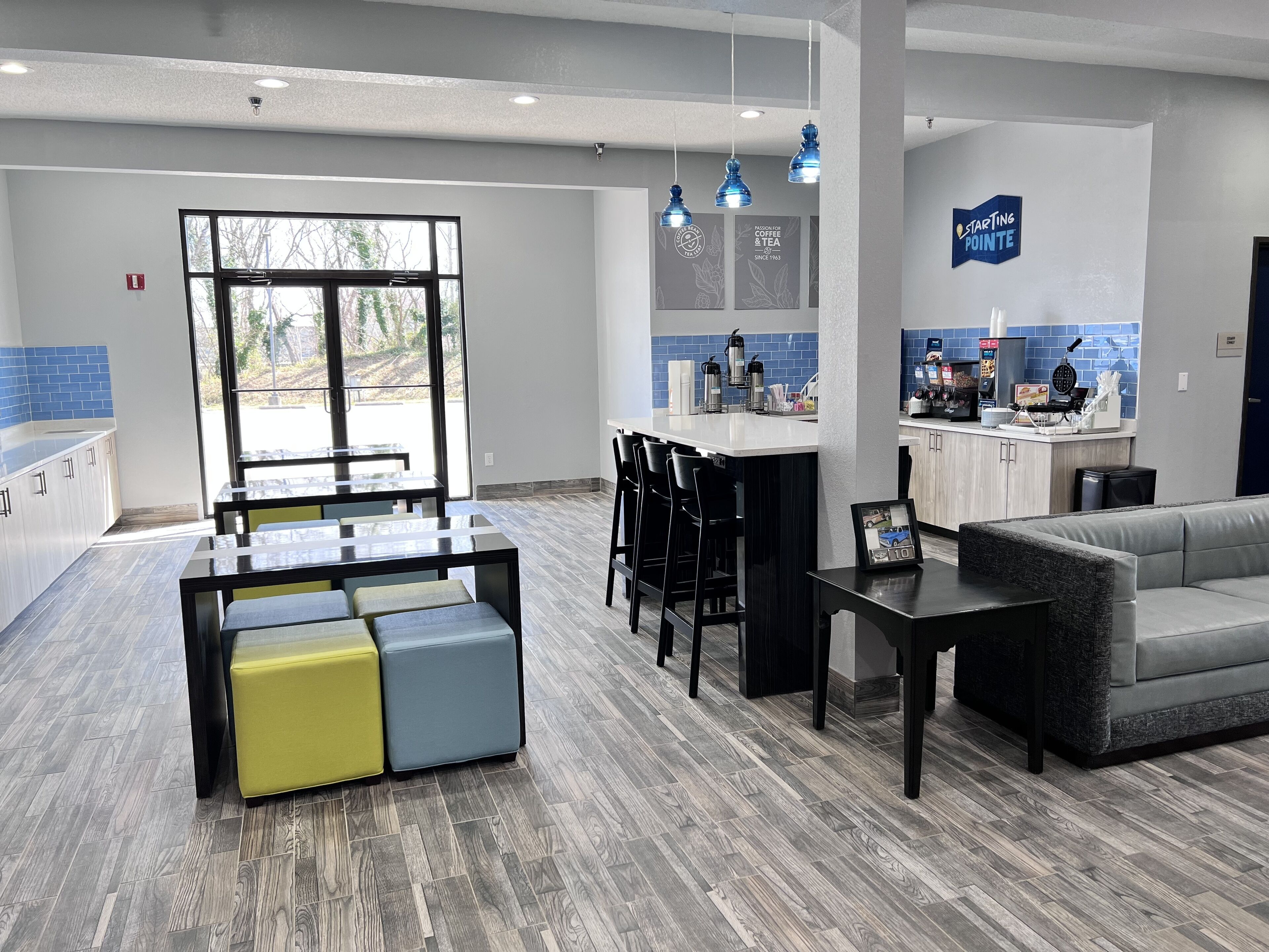 free daily continental breakfast