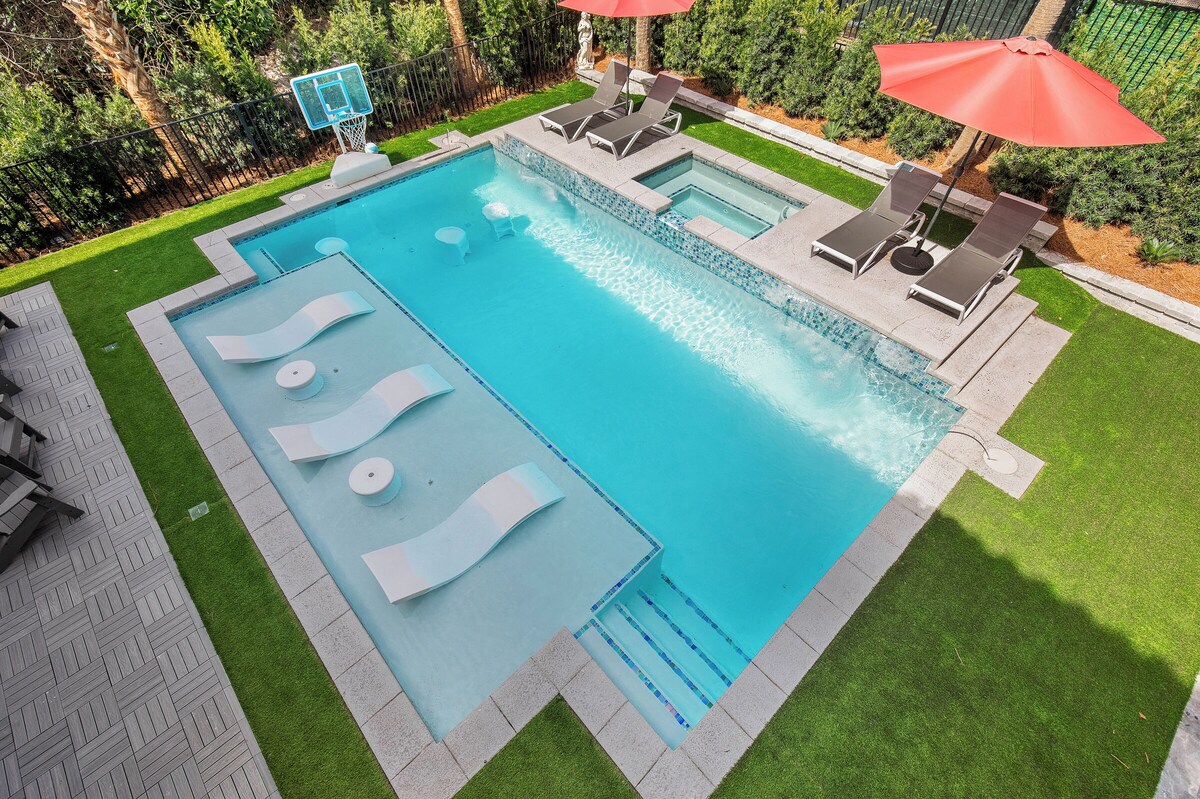 Photo 5 of Destiny West, Huge Pool/Spa, Game Room, Gulf Views, Theater, Golf Cart Rental