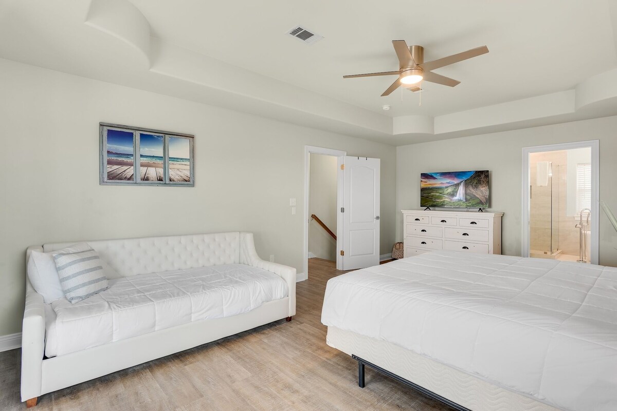 Photo 48 of Destiny West, Huge Pool/Spa, Game Room, Gulf Views, Theater, Golf Cart Rental