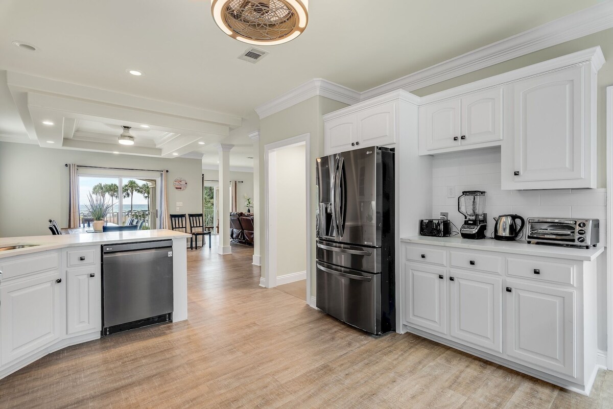 Photo 20 of Destiny West, Huge Pool/Spa, Game Room, Gulf Views, Theater, Golf Cart Rental