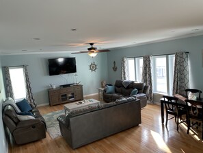 Smart TV, video games