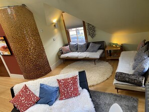 Smart TV, DVD player