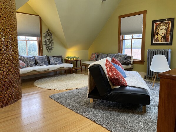 Smart TV, DVD player