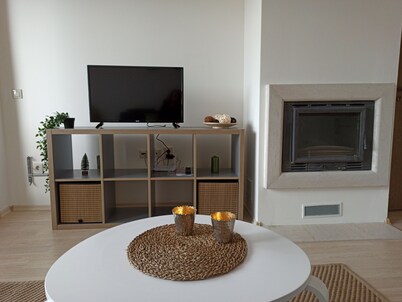 Emerald Buddha Apartment