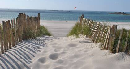 Luxury 5*Star Villa on the beach SPA +Jacuzzi+Sauna