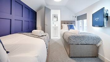 House | 6 bedrooms, free WiFi