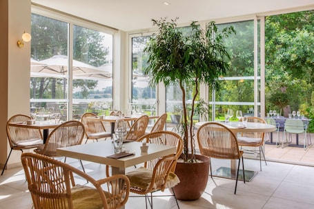 餐厅. 邓克尔克的贝斯特韦斯特酒店杜拉克