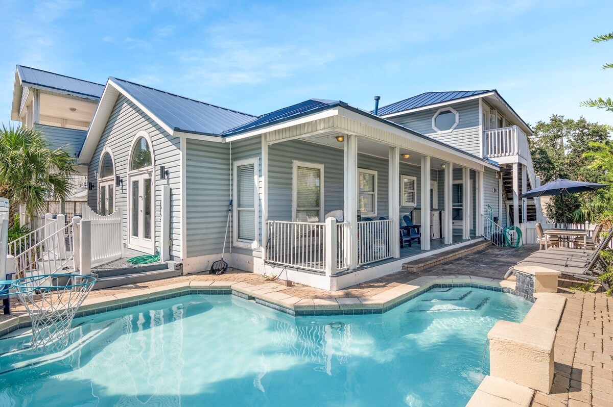 Photo 37 of Luxury Home, Gulf Views, Private Pool/Jacuzzi, Movie Theater, Golf Cart Rental