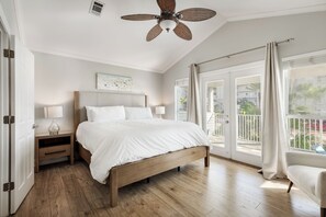 8 bedrooms, iron/ironing board, WiFi, bed sheets - Luxury Home,  Gulf Views, Private Pool/Jacuzzi, Movie Theater, Golf Cart Rental (Destin)