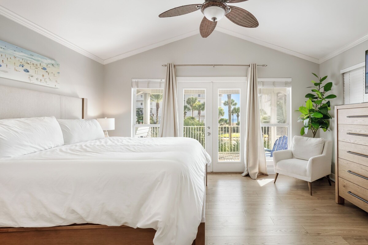 Photo 22 of Luxury Home, Gulf Views, Private Pool/Jacuzzi, Movie Theater, Golf Cart Rental
