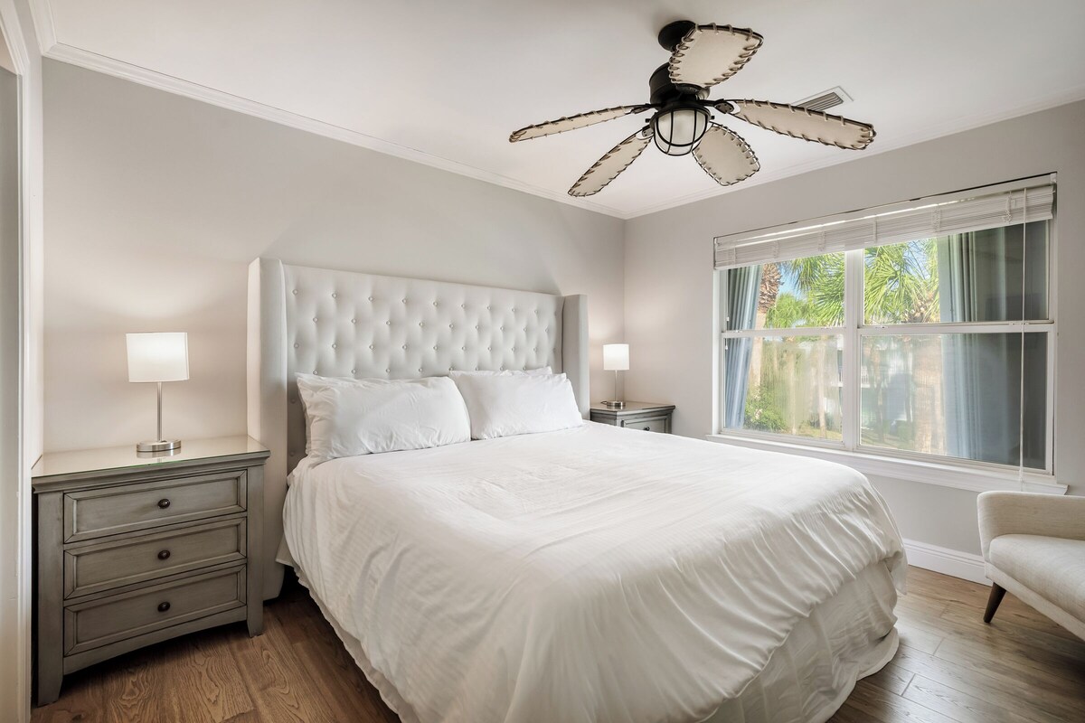 Photo 32 of Luxury Home, Gulf Views, Private Pool/Jacuzzi, Movie Theater, Golf Cart Rental
