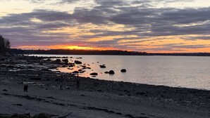 På stranden og strandhåndklær
