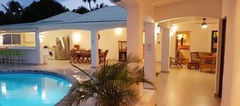 Veronica Villa 3 bedrooms with pool in Orient Bay  