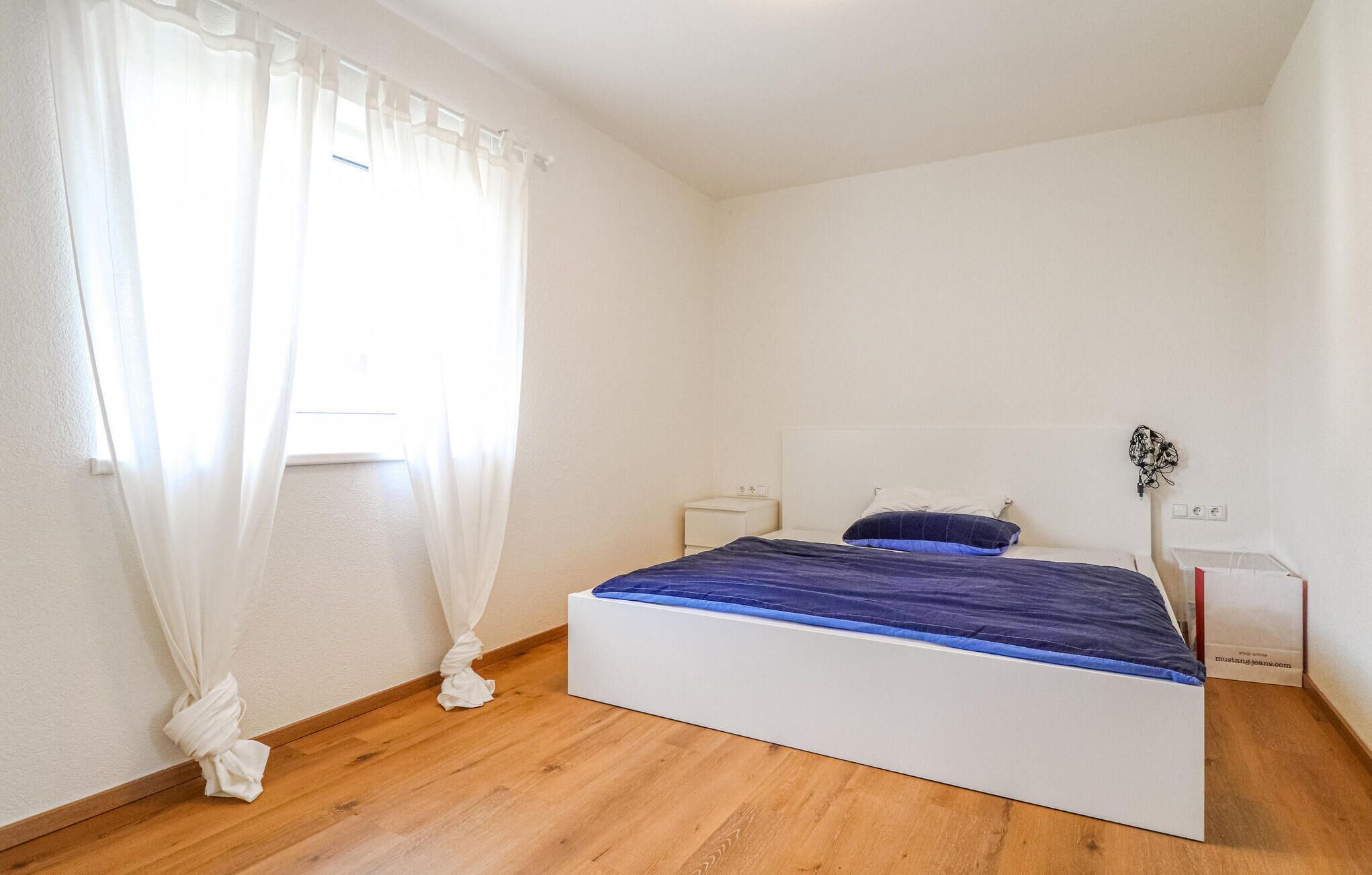 2 Schlafzimmer, Reisekinderbett, kostenloses WLAN