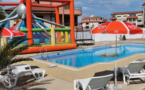 Seasonal outdoor pool