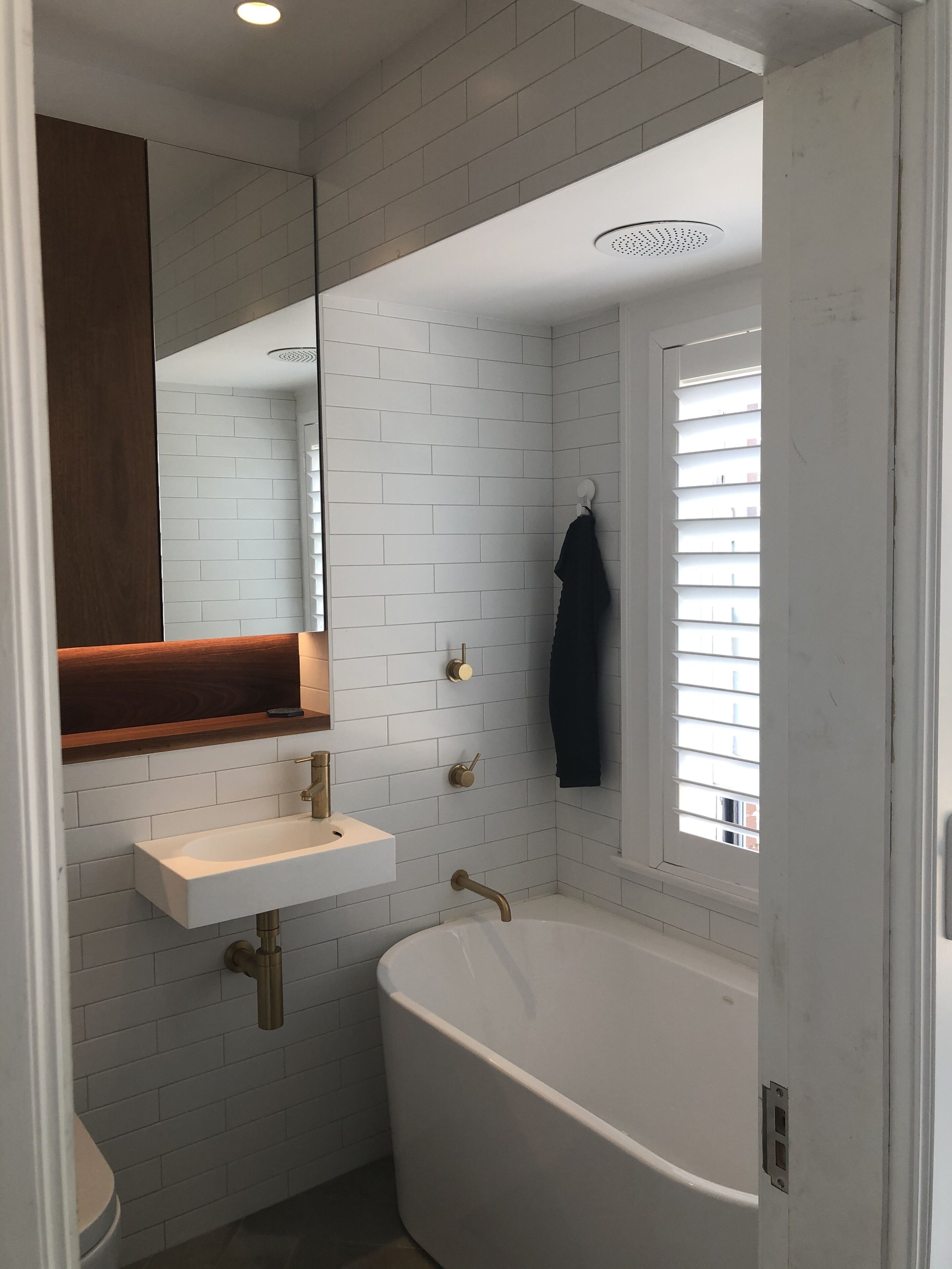 Picturesque apartment by the beach in Parsley Bay — image 13