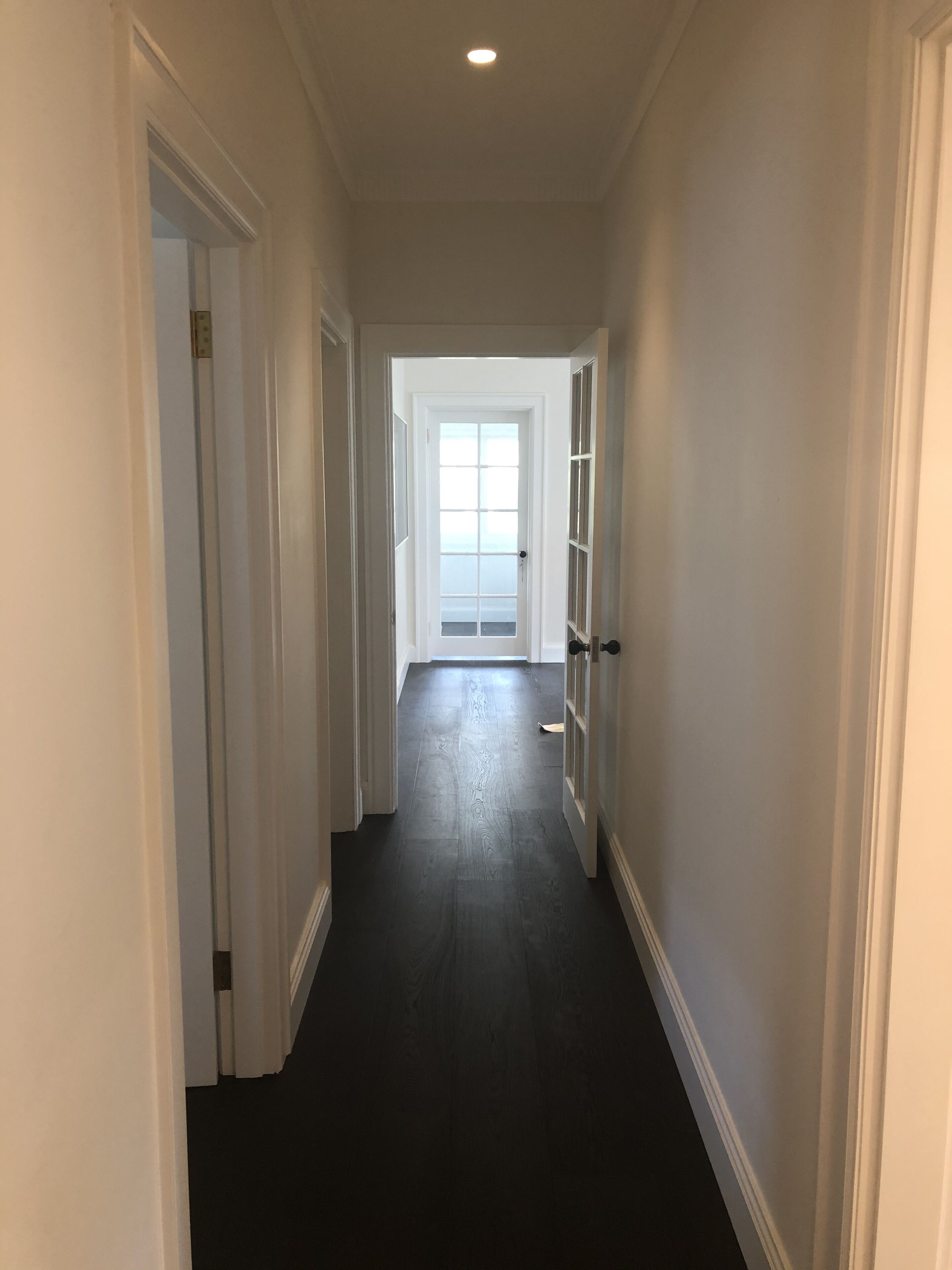 Picturesque apartment by the beach in Parsley Bay — image 28