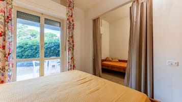 1 quarto, Wi-Fi de cortesia, roupa de cama