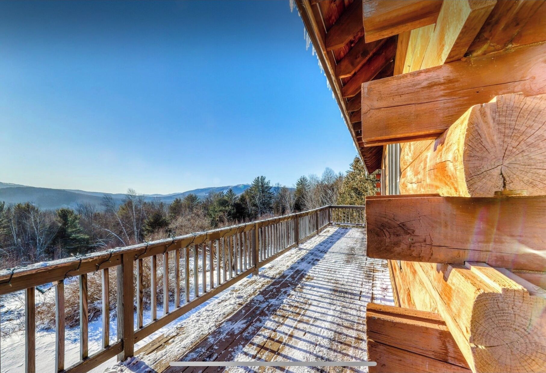 Log Cabin 