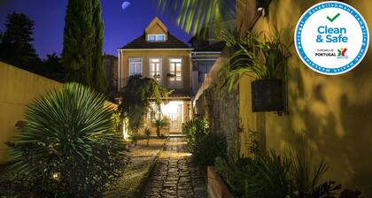 Cedofeita Village in Porto - Entire Condominium with Garden and Terraces