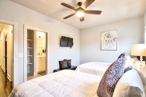 3 bedrooms, iron/ironing board, WiFi, bed sheets - SUPERIOR LUXURY✨PRIVATE ROOFTOP✨/NEAR DOWNTOWN (Nashville)