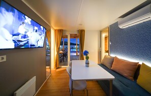 Dining - 12 bedroom nice home in Drage (Drage)