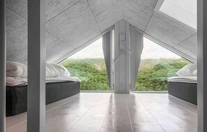 4 bedrooms, free WiFi