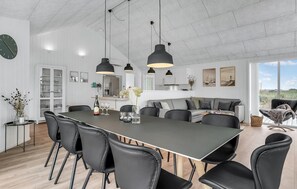 Dining - Lovely home in Harboøre with sauna (Harboøre)
