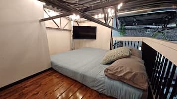 3 quartos, escrivaninha, Wi-Fi, roupa de cama