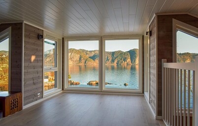 Lovely home in Moi with house sea view