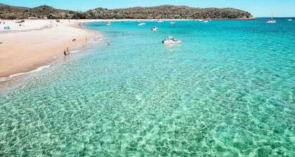 POPLAR COOEE BAY BEACH HOUSE