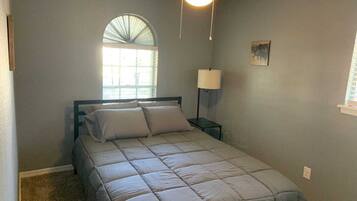 3 camere, ferro/asse da stiro, Wi-Fi gratuito, lenzuola