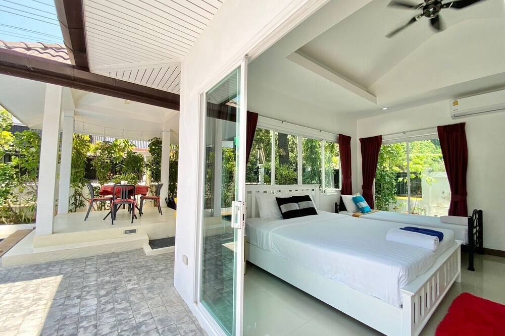 4 Br Private Pool Villa GA