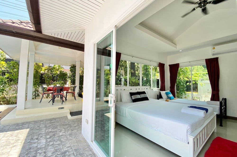 4 Br Private Pool Villa GA