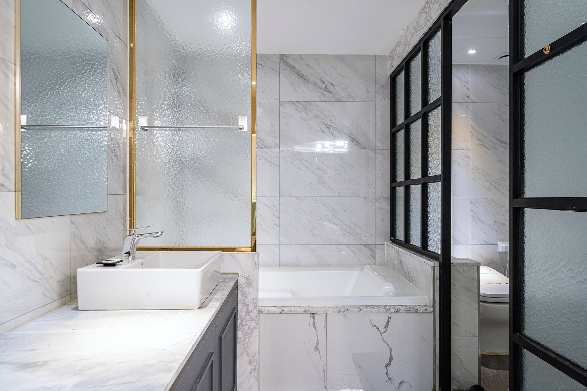 premium twin room (2 super single beds) | bathroom | combined shower/bathtub, hair dryer, bathrobes, slippers