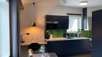 Exclusive Double Room | 1 bedroom, laptop workspace, soundproofing, iron/ironing board