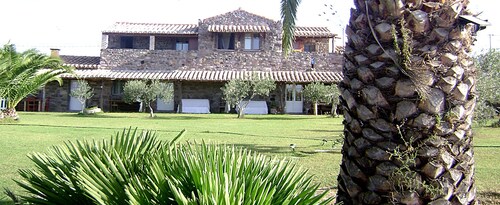 Domusantiga Apartments 2 DOUBLE BEDROOMS, GREEN MEADOW, by the sea