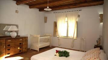 2 chambres, fer et planche Ă  repasser, lit parapluie, Wi-Fi gratuit