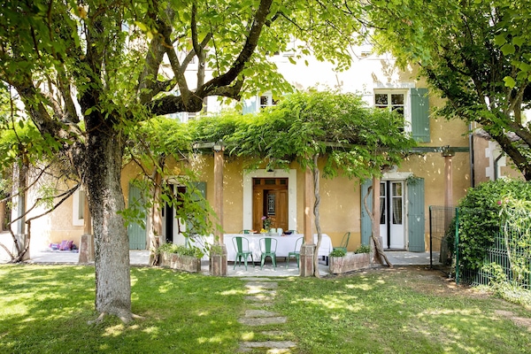 Maison La Divine, grand gîte à louer en Provence, Villes-Sur-Auzon