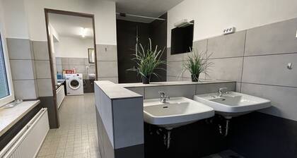 We can accommodate up to 15 people, 3000m² garden, terrace, barbecue.