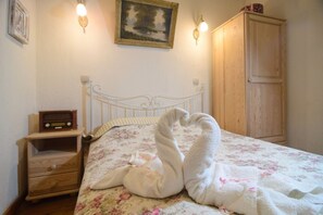 2 bedrooms, bed sheets - Lake House (Madrzechowo)