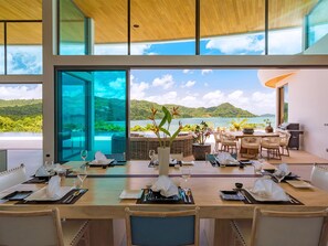 Dining - Villa Nautilus (Pa Klok)
