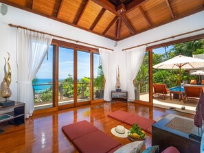 Villa, 4 Bedrooms | Living room | 42-inch LED TV with satellite channels, TV, DVD player - Baan Bon Khao (Choeng Thale)