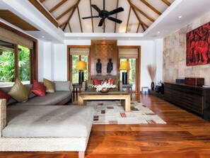 Televisión LED, reproductor de DVD y estación para iPod 